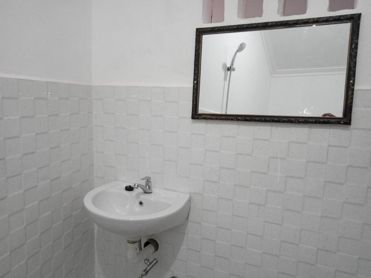 Gani Homestay Kuta  Luaran gambar